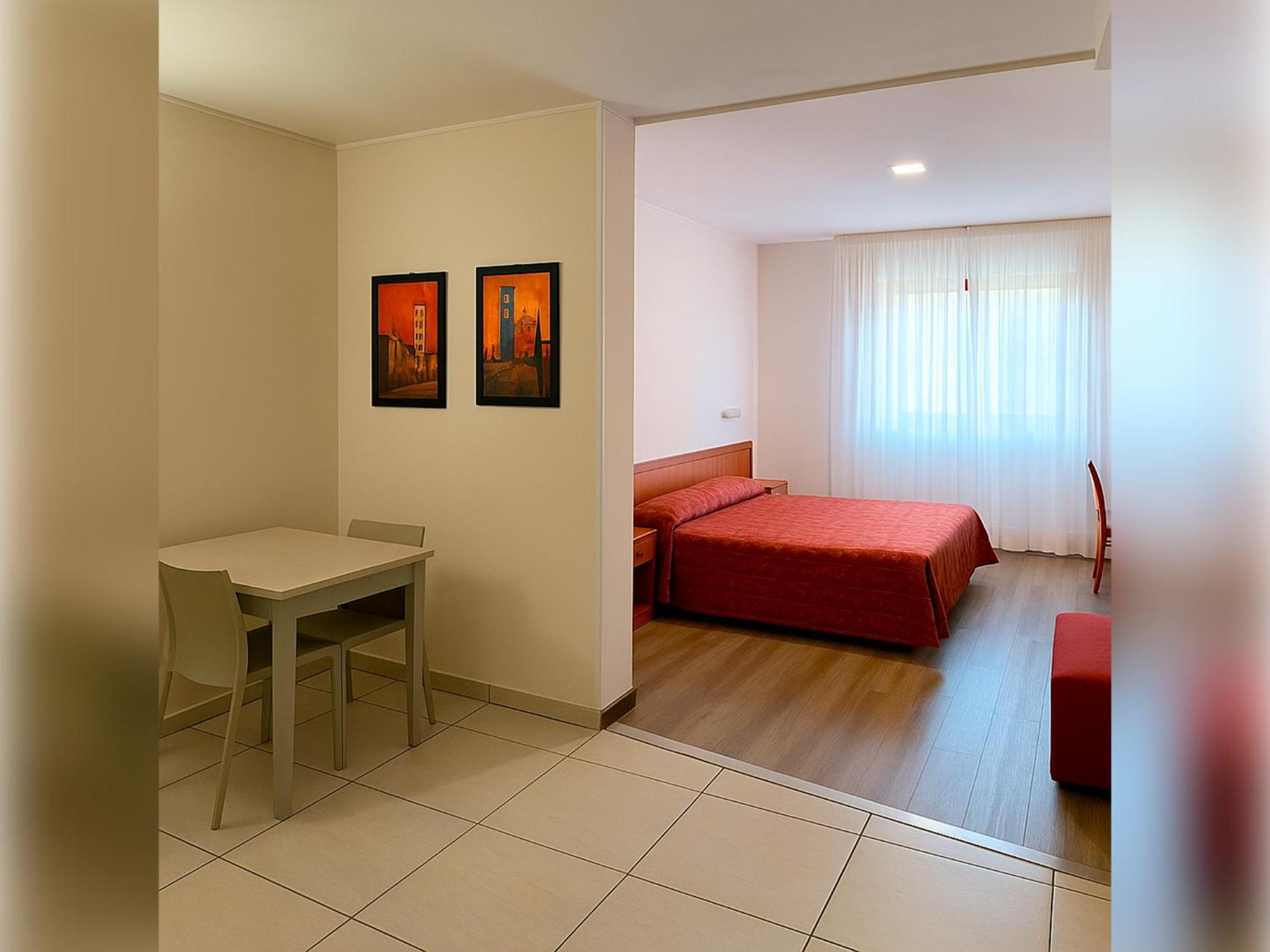 Hotel E Appartamenti La Solaria San Giovanni Rotondo Exterior photo